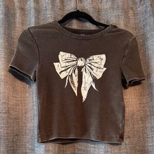 Brown T-Shirt with Bow Design